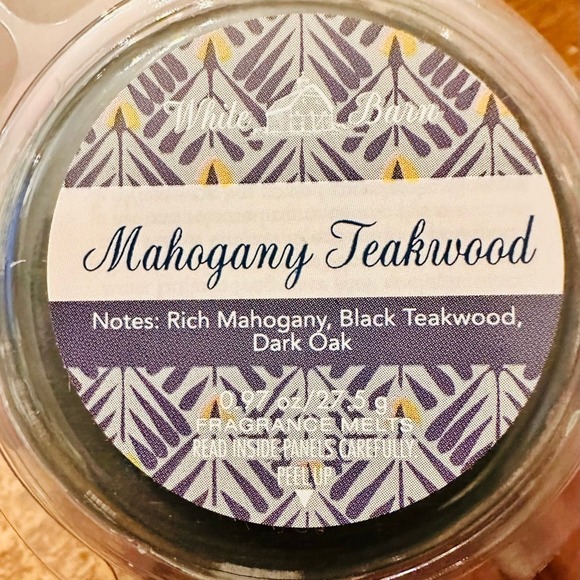 Bath & Body Works Other - New White Barn Bath & Body Works .97oz Mahogany Teakwood Scented Fragrance Melt